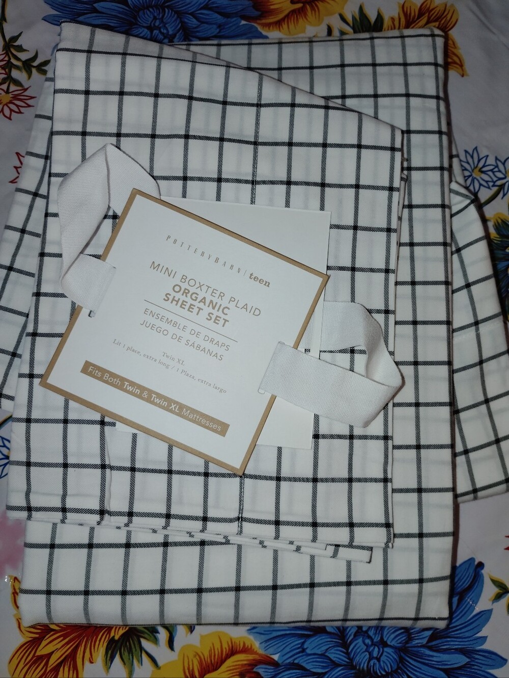 Pottery Barn Teen White  Mini Boxter Plaid Organic Flat Sheet  & Pillowcase NWOT